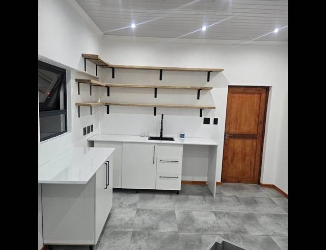 1 bed property to rent in MONTE VISTA